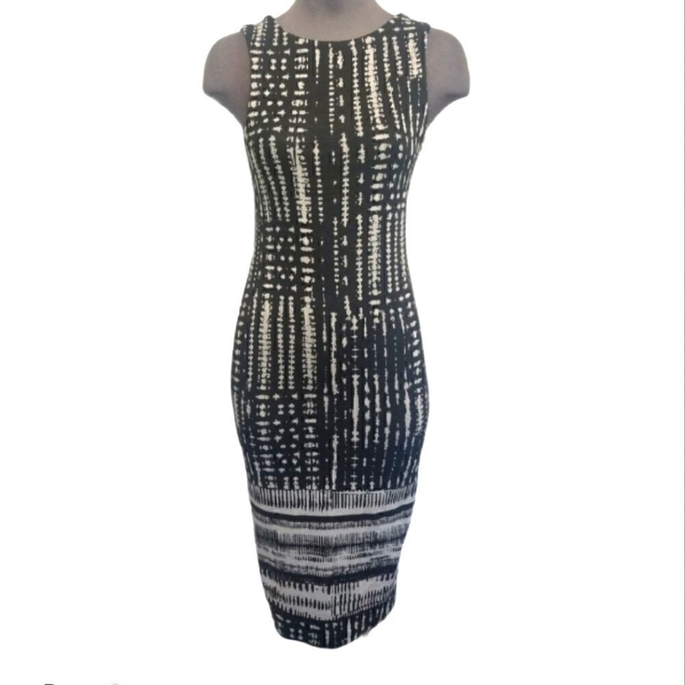 EC U.O. SILENCE & NOISE BODYCON DRESS SZ.XS